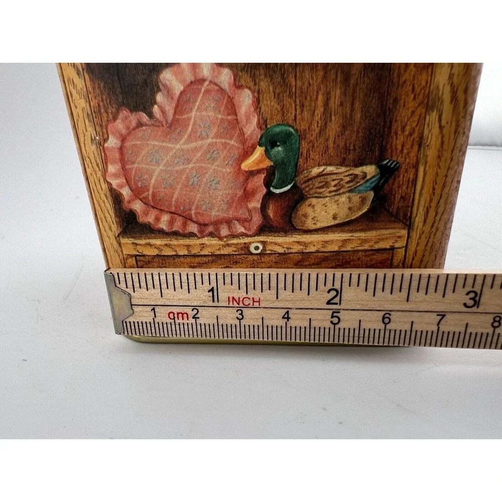 Century Resources INC Allover‎ Print Empty Tin Kitchen Bookshelf